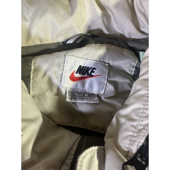 Mens Vintage Nike Winter Coat XXL 2XL With Zipped Hood - Picture 12 of 13